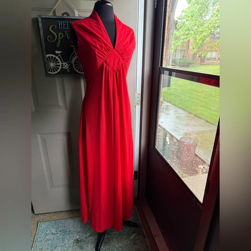 Vintage 60/70s Andrea Gayle red sleeveless gathered maxi dress, size medium - Picture 5 of 16